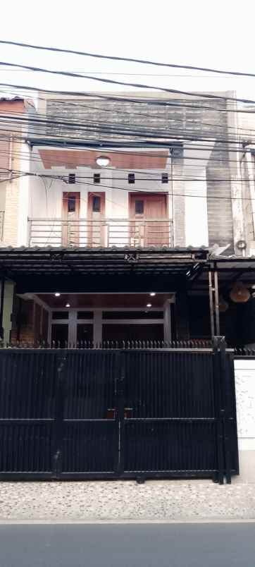 rumah ruko siap huni jagakarsa jakarta selatan
