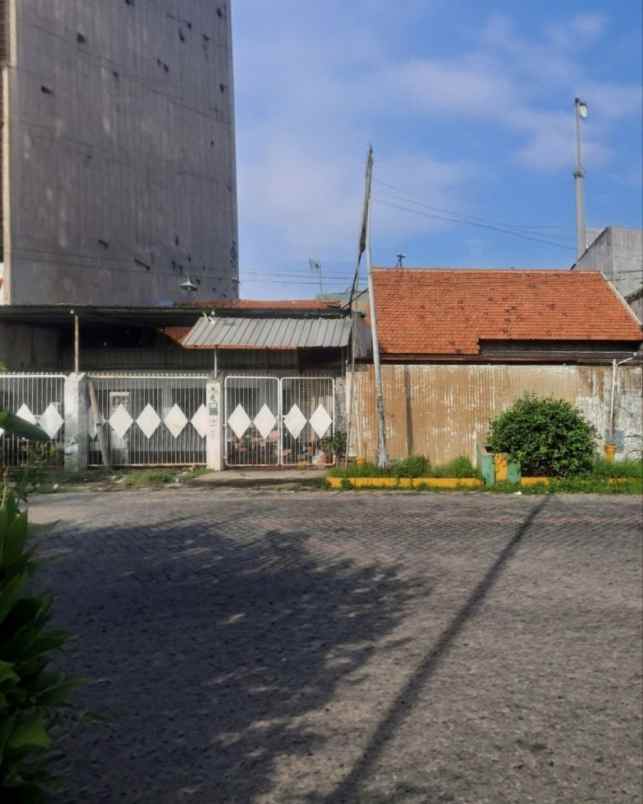 rumah rungkut mejoyo strategis