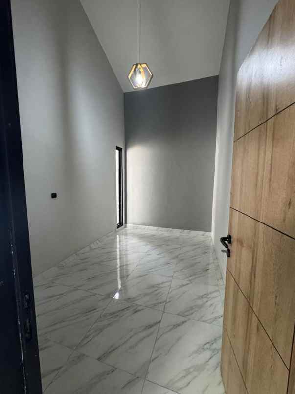 rumah second terawat dijual murah di depok