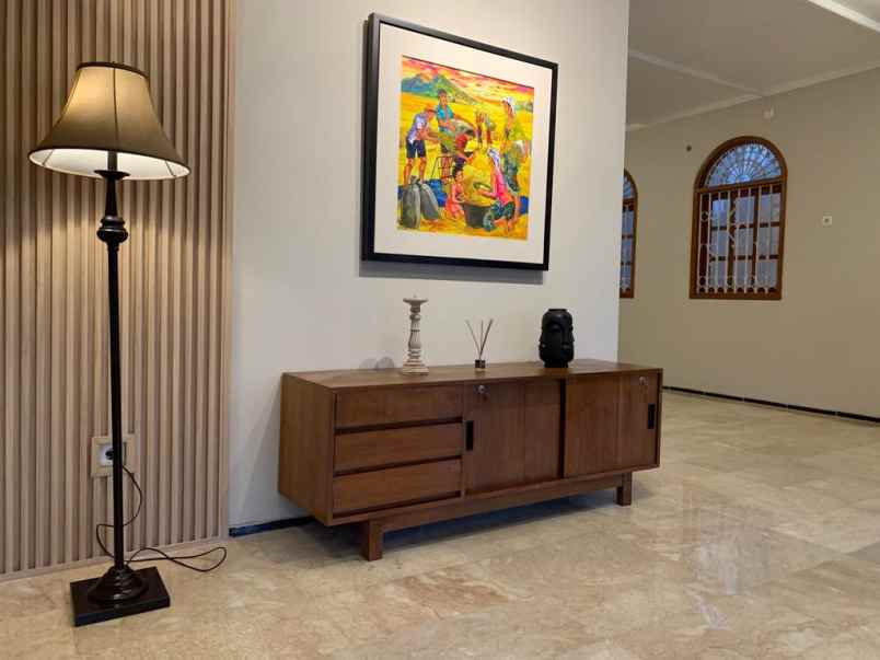 rumah shm matraman jakarta timur