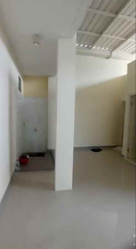 rumah siap huni 1 lantai di citraland row jalan lebar
