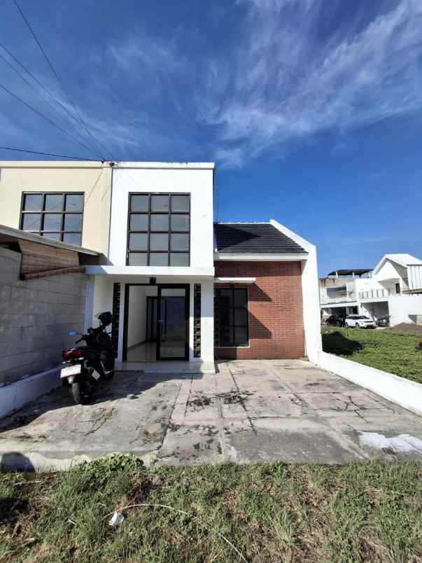 rumah siap huni cisangkan cimahi tengah baru bs kpr rd