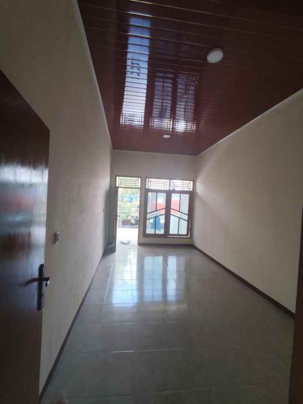 rumah siap huni di duta bumi 2 bekasi