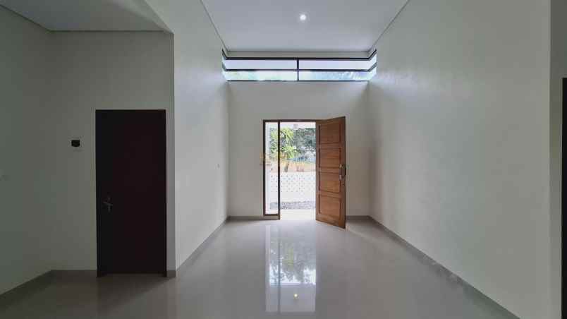 rumah siap huni free kitchen set di ngaglik sleman