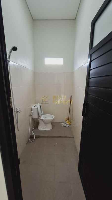 rumah siap huni free kitchen set di ngaglik sleman