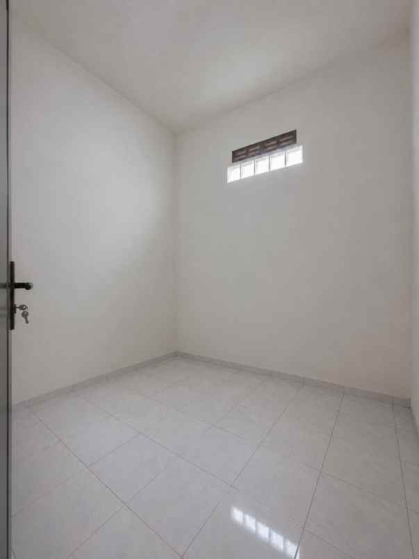 rumah siap huni lokasi mulyorejo sukun kota malang