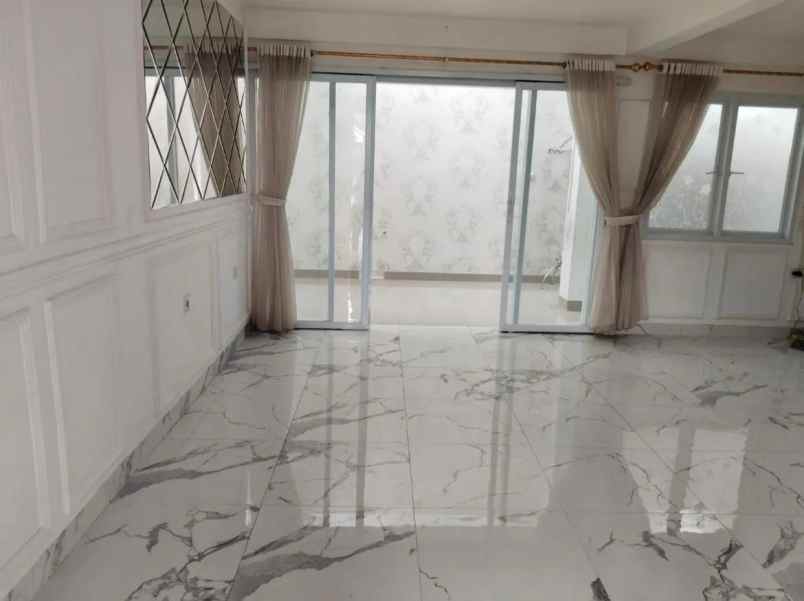 rumah siap huni lt 96 lb 97 rp 1 1m pengasinan depok