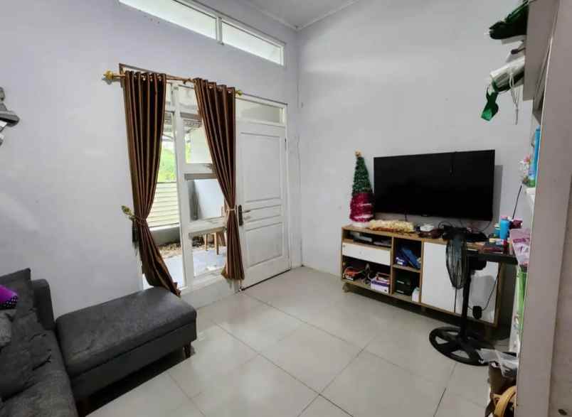 rumah sinar waluyo tembalang semarang