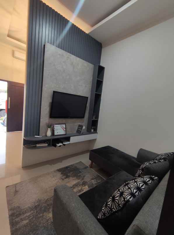 rumah strategis dekat lotte grosir adiwerna