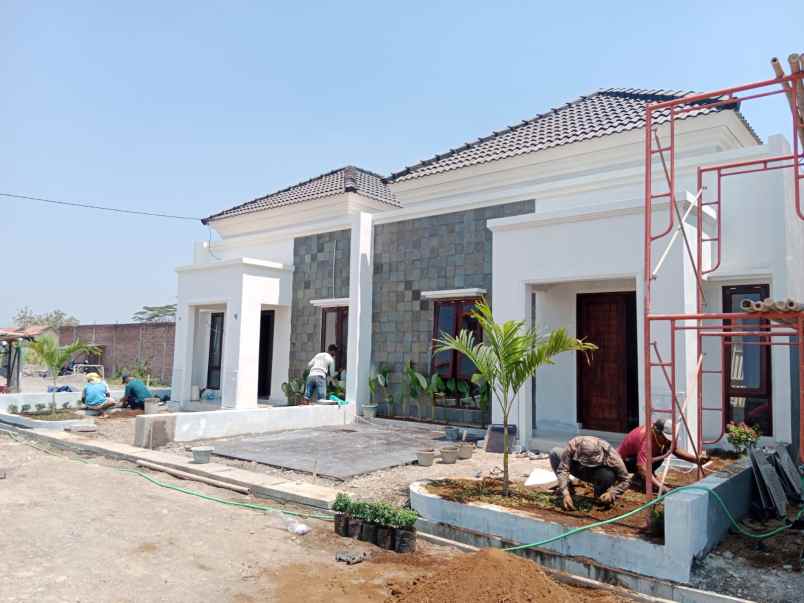 rumah strategis dekat lotte grosir adiwerna