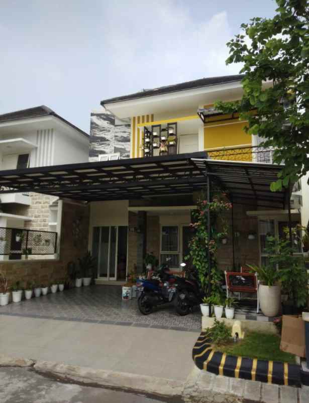 rumah taman dika buduran sidoarjo