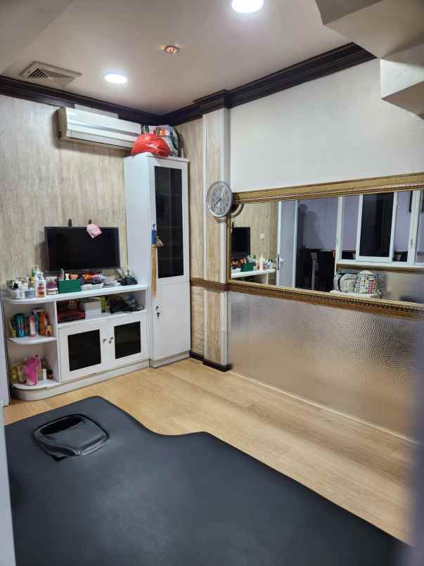 rumah taman surya jakarta barat kalideres