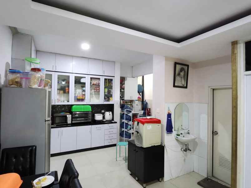 rumah taman surya jakarta barat kalideres