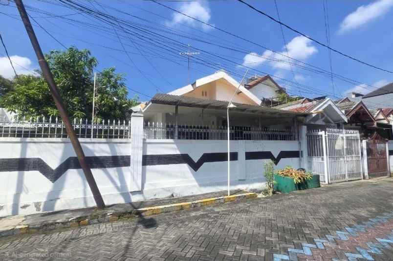 rumah wisma permai strategis dekat pakuwon city its gm
