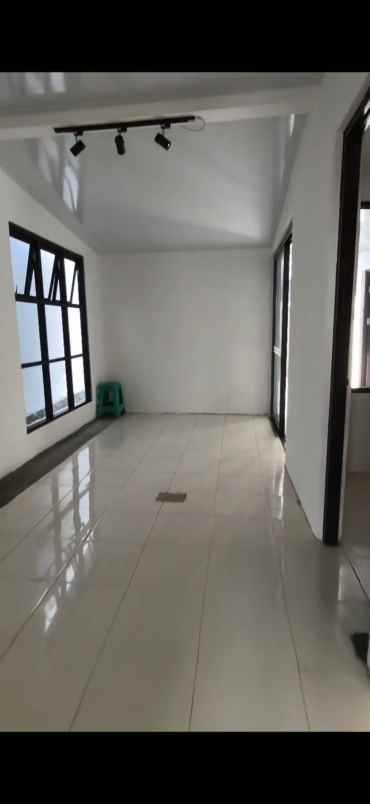 sewakan rumah komplek dikawasan elite cipete selatan