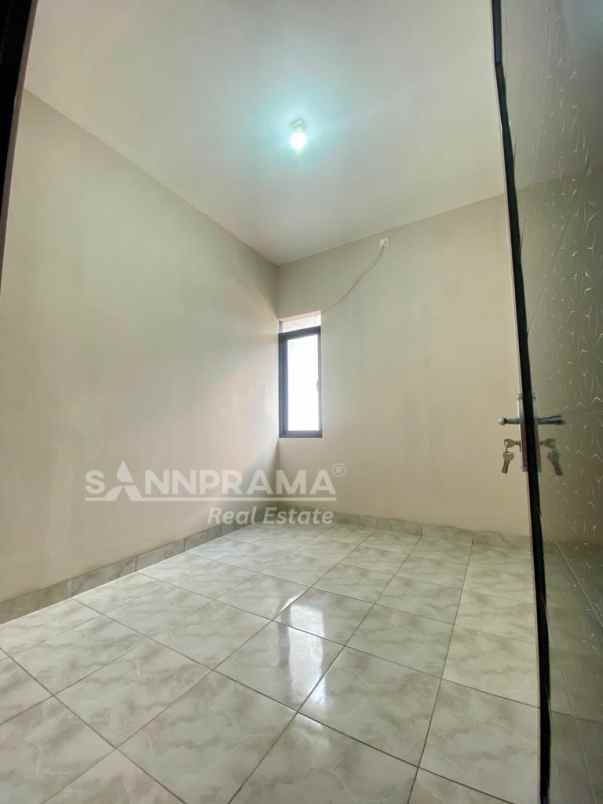 siap huni termurah 2 kamar di nanggerang citayam risin