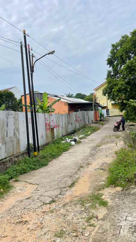 tanah dijual dekat sd paramount 7 menit ke ptc