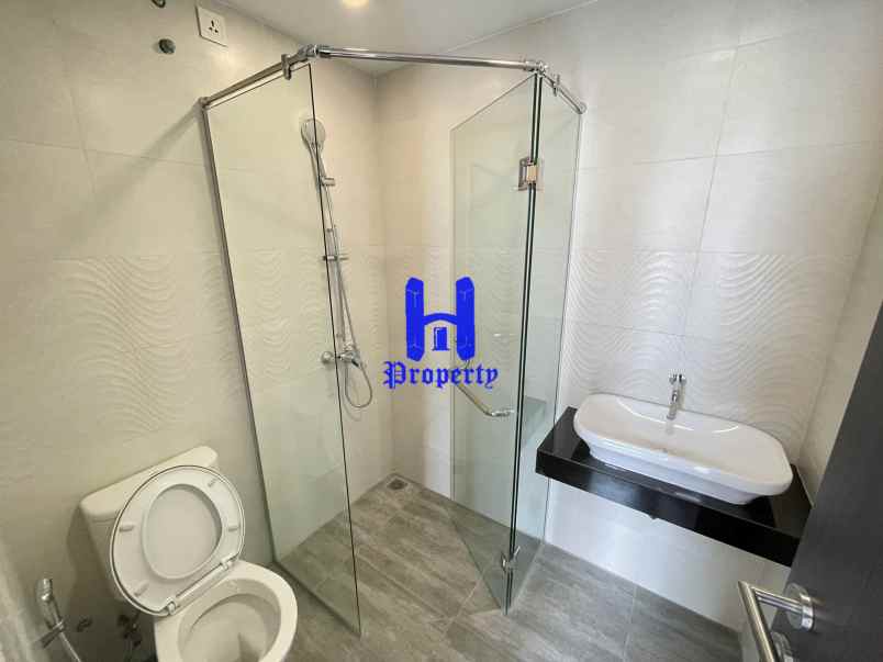turun harga jual apartemen grand jati junction medan