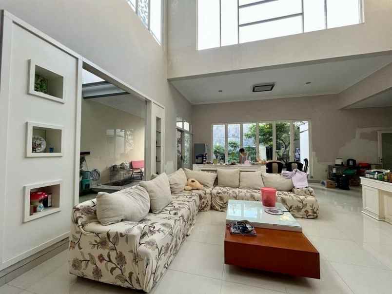 umah dharmahusada mas strategis minimalis