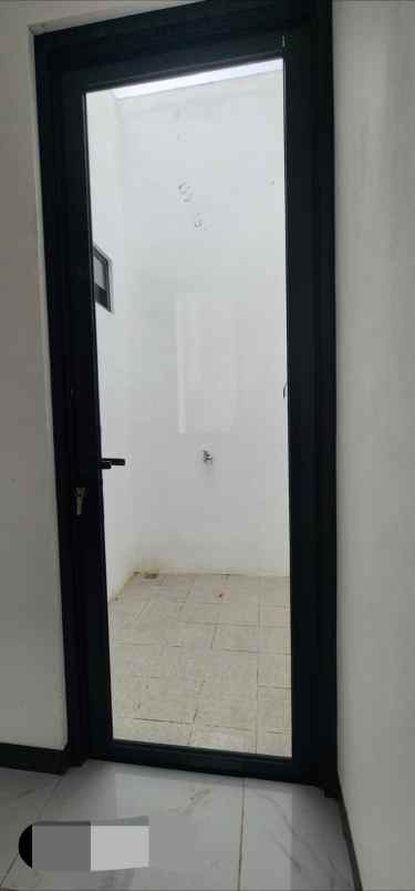 white orchid tanahbaru rumah mewah dekat jaksel