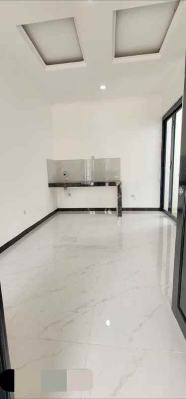 white orchid tanahbaru rumah mewah dekat jaksel