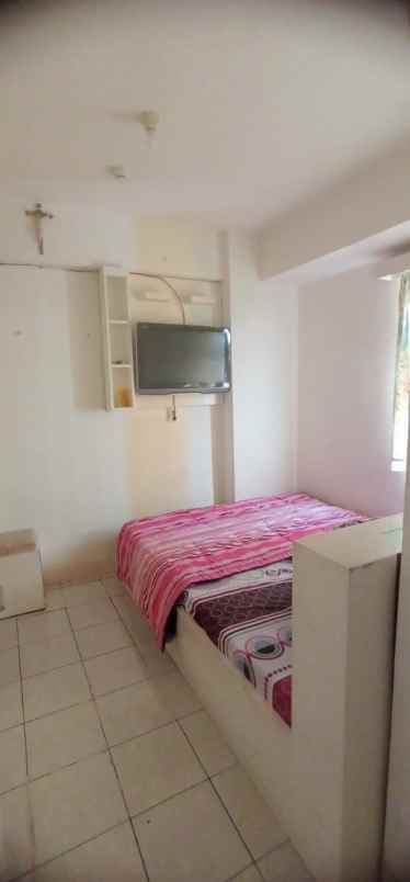 apartemen 2 br furnish siap huni di green pramuka