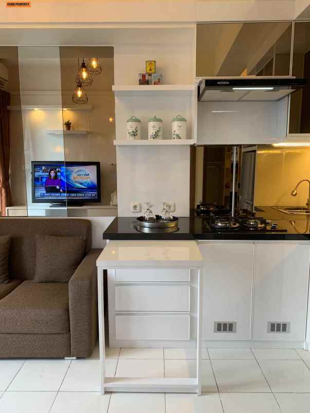 apartemen full furnished podomoro golf view