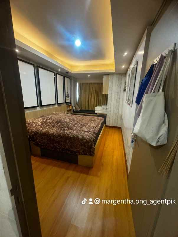 apartemen gold coast pik sertifikat on hand