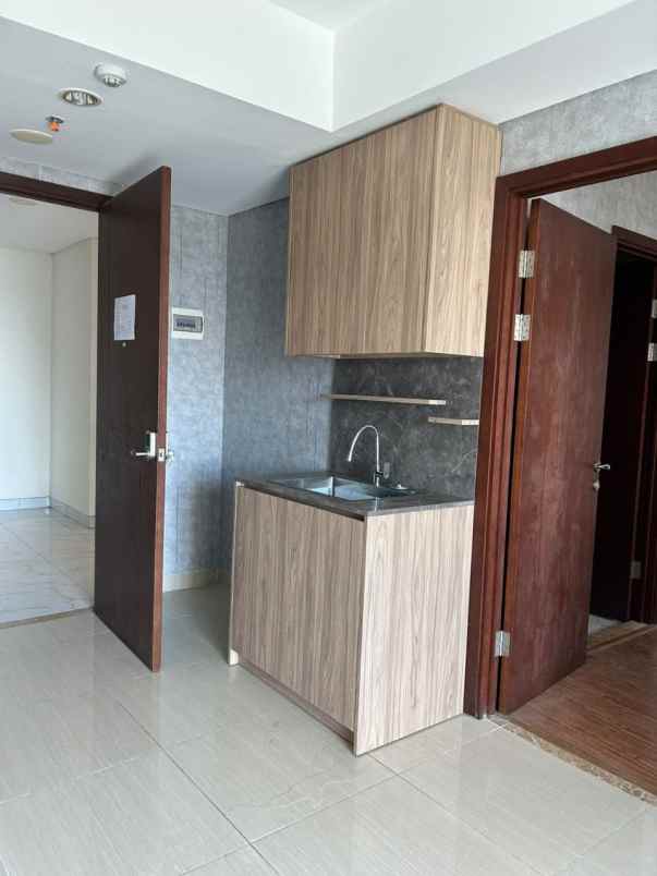 apartemen grand sungkono lagoon