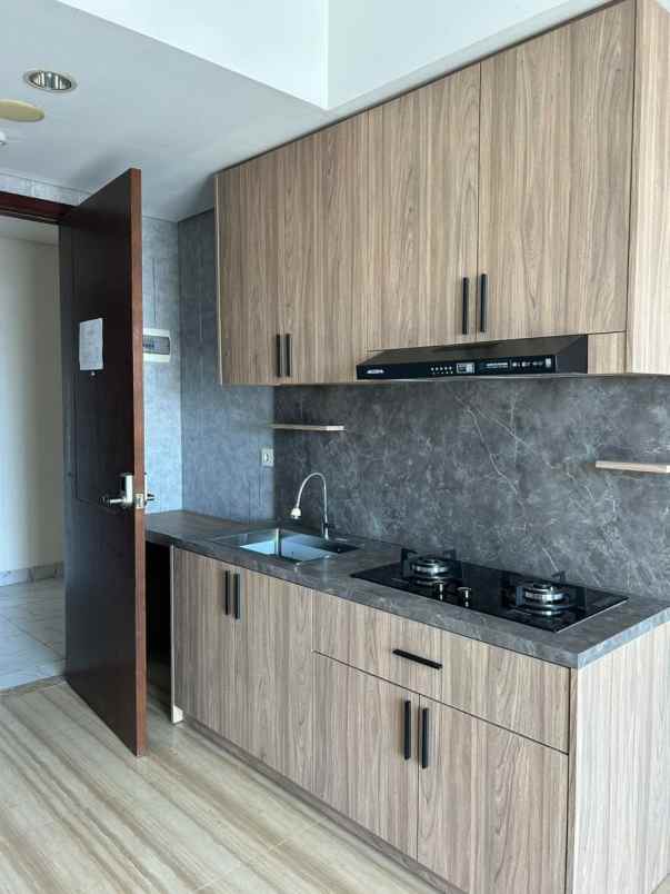 apartemen grand sungkono lagoon surabaya barat