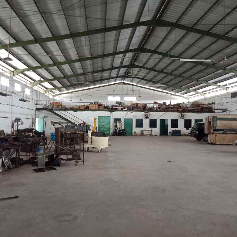 bangunan pabrik bisa buat gudang di kopo ketapang