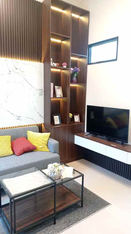 cluster delonyx g land ciwastra park