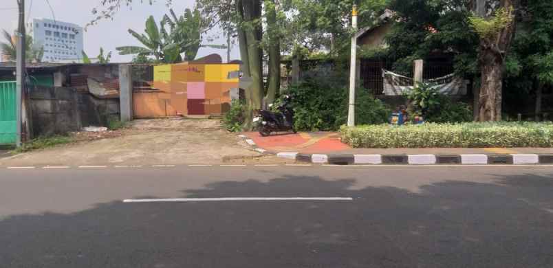 dijua disewa tanah dan bangunan lama di pulogebang