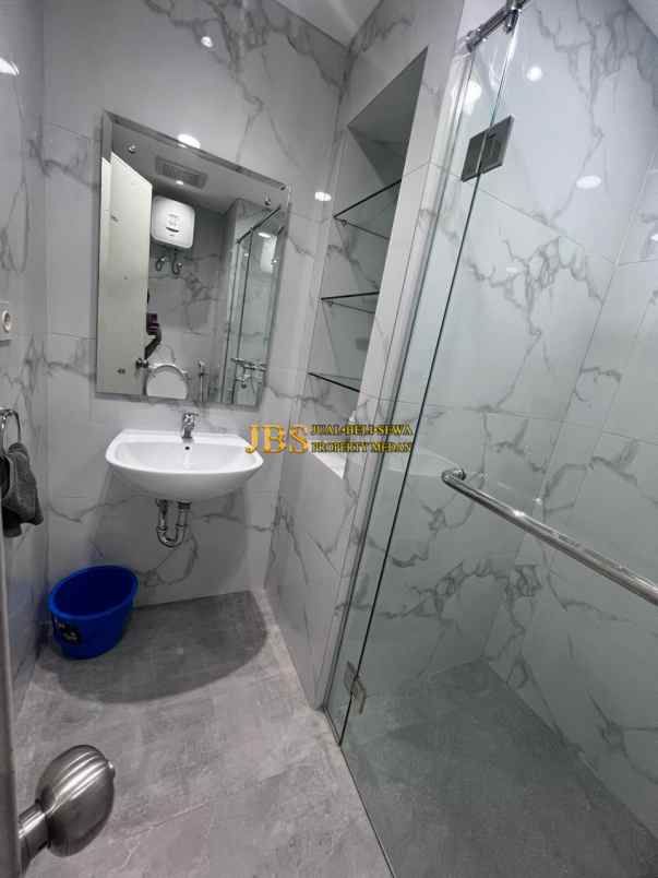 dijual apartemen apartemen podomoro city