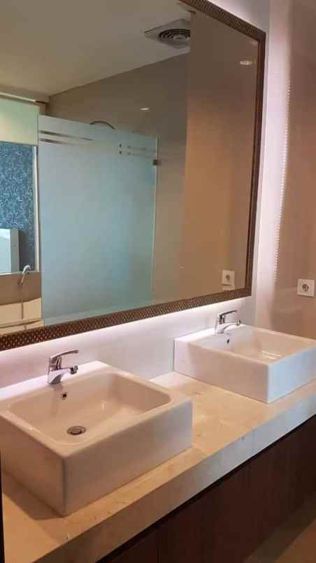 dijual apartemen kemang