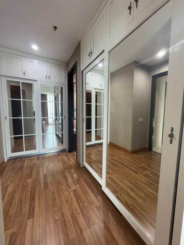 dijual apartemen kemang