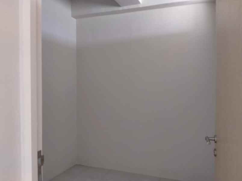 dijual apartemen royal residence wiyung surabaya barat