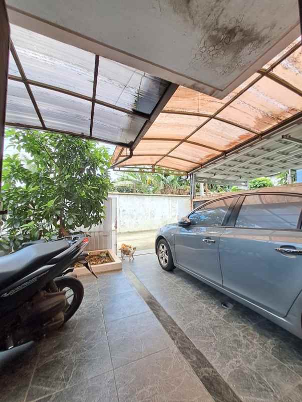 dijual cepat rumah di tanah baru beji depok