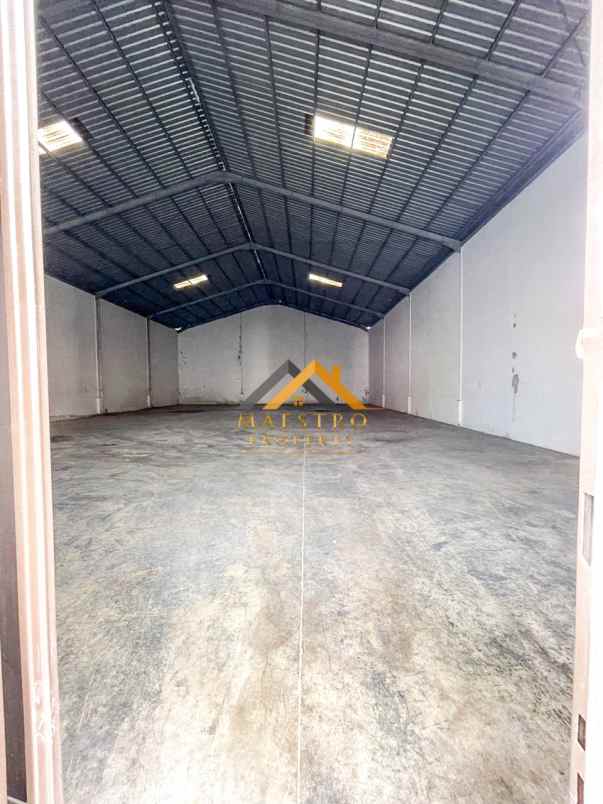 dijual gudang dexada kawasan industri medan ii kim 2