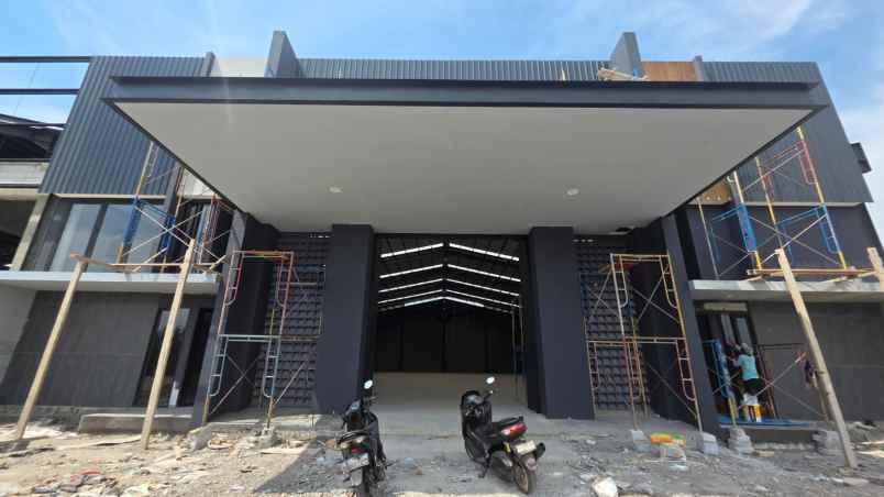 dijual gudang premium baru di sidoarjo