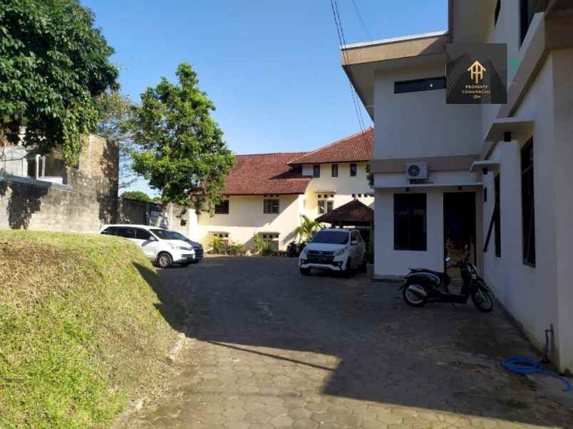 dijual kost cipeses sukajadi