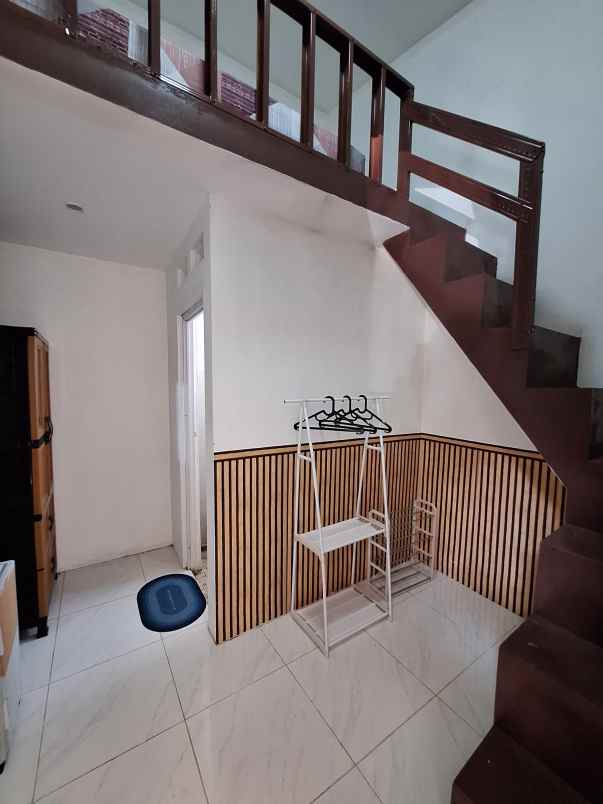 dijual kost jalan raya sumbersari kp jamu