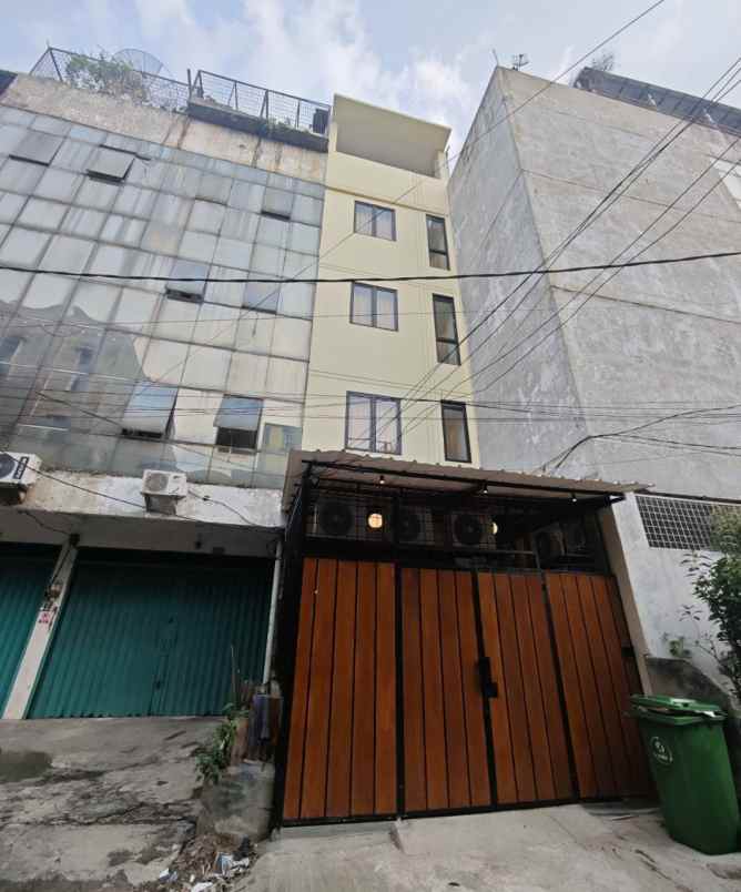 dijual kost jembatan lima