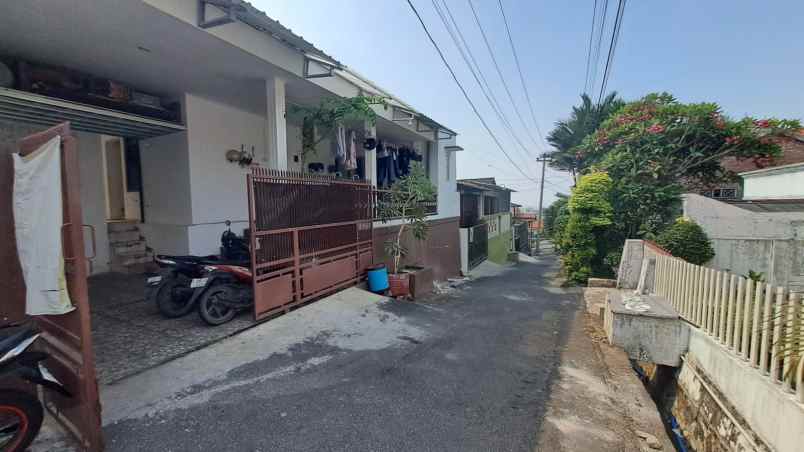 dijual kost putri di wismasari ngaliyan semarang