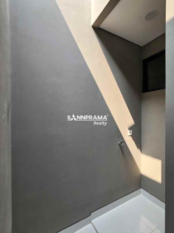 dijual ruko gudang kantor cilenggang