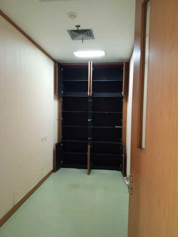 dijual ruko gudang kantor gandaria city jakarta selatan