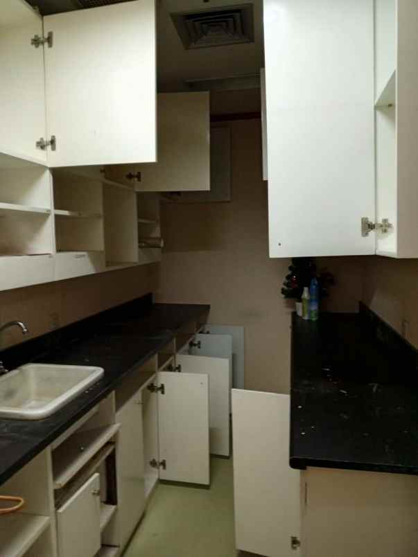 dijual ruko gudang kantor gandaria city jakarta selatan