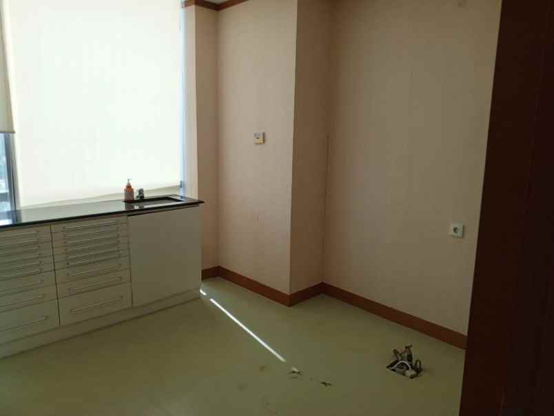 dijual ruko gudang kantor gandaria city jakarta selatan