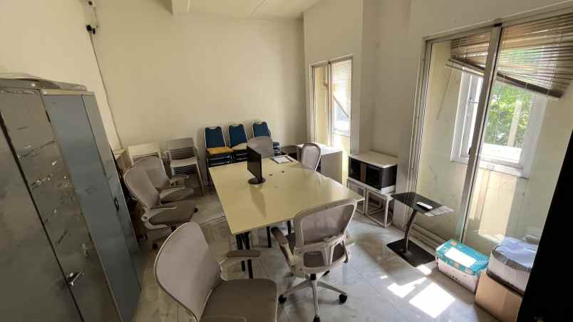 dijual ruko gudang kantor jalan kalimantan plaza del