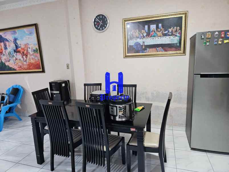 dijual ruko gudang kantor jalan m h thamrin medan